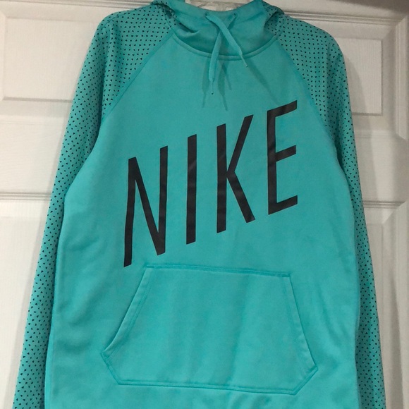 Nike Tops - Nike Hoodie